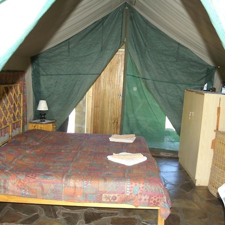 Etusis Lodge Usakos Kültér fotó