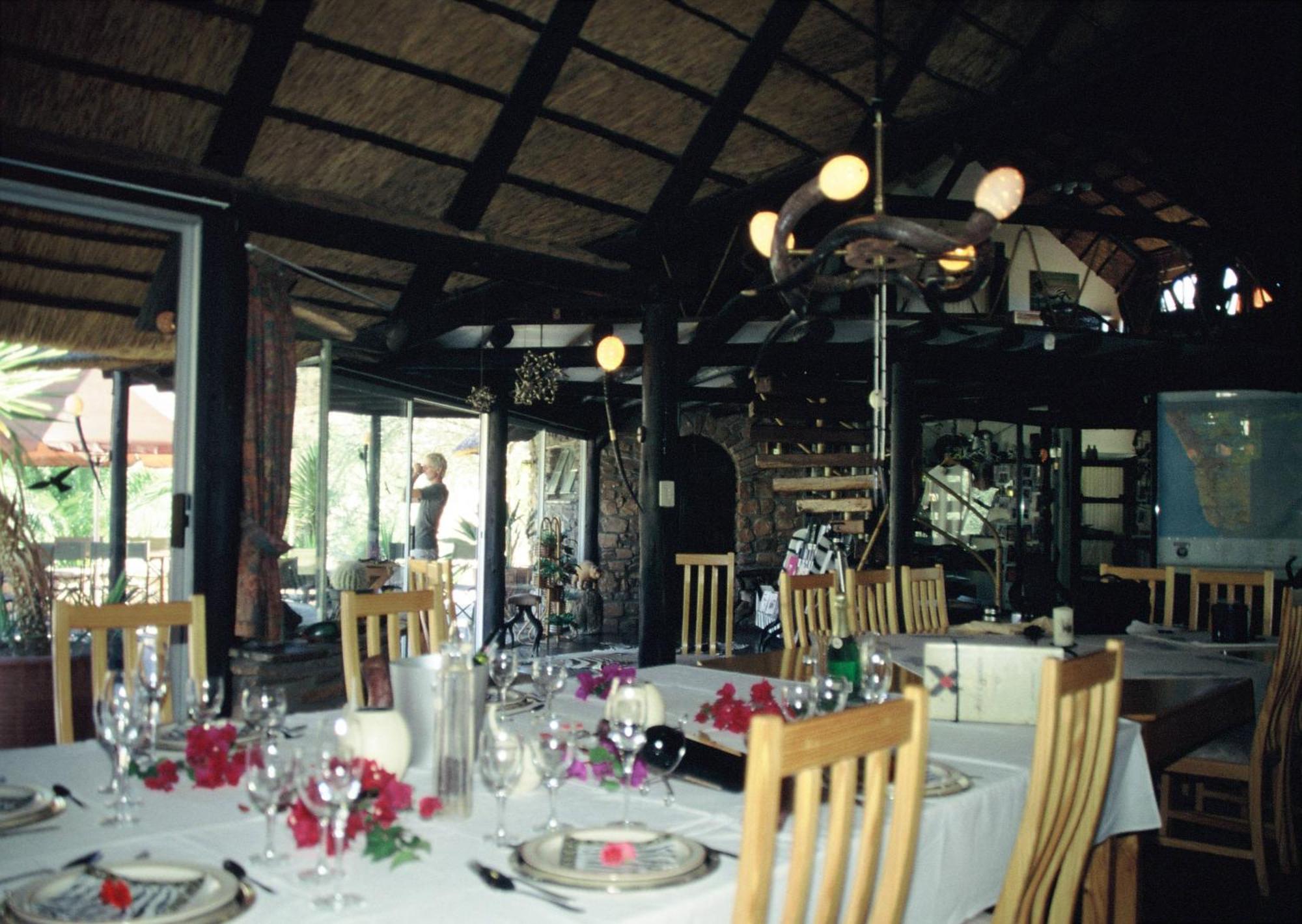 Etusis Lodge Usakos Kültér fotó