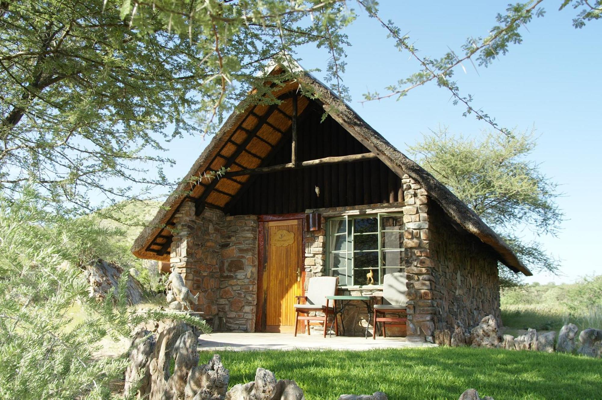 Etusis Lodge Usakos Kültér fotó