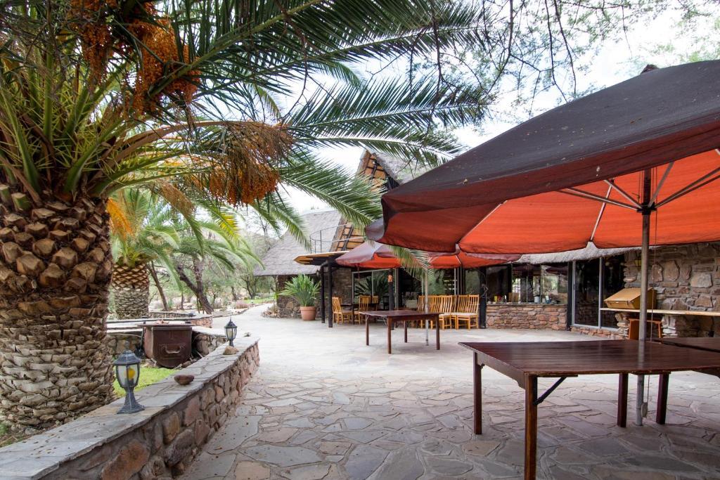 Etusis Lodge Usakos Kültér fotó