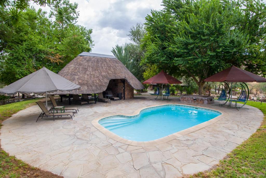 Etusis Lodge Usakos Kültér fotó