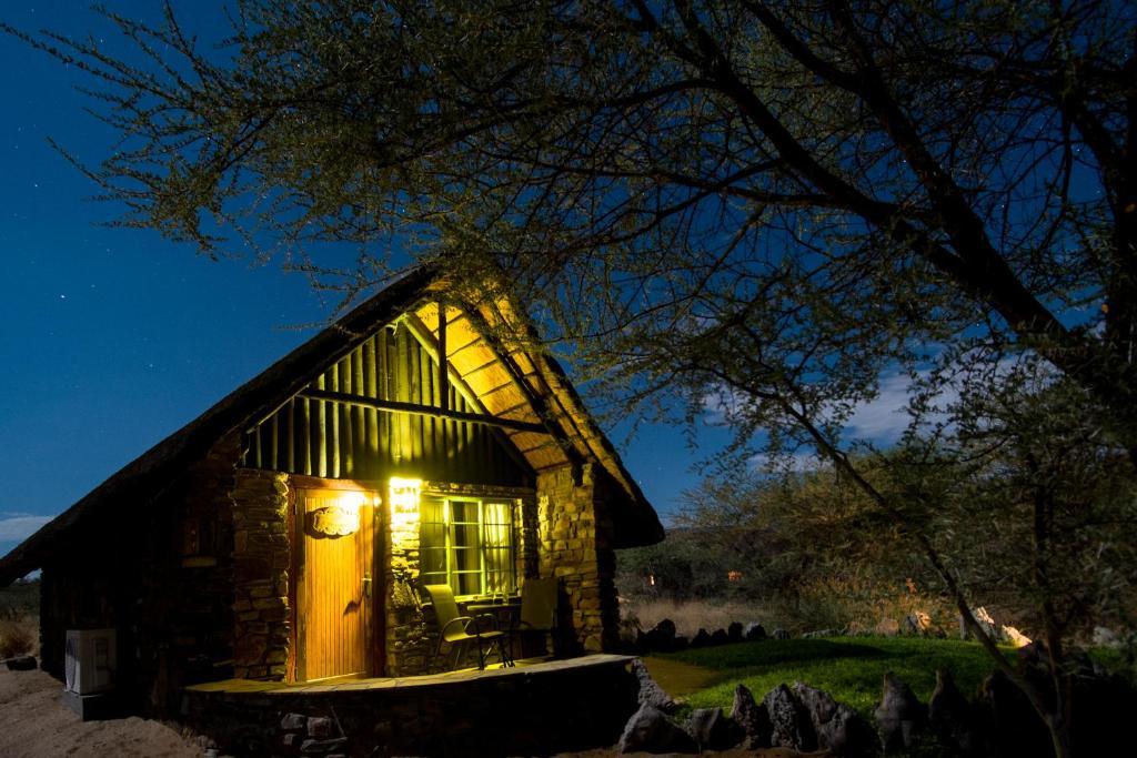 Etusis Lodge Usakos Kültér fotó