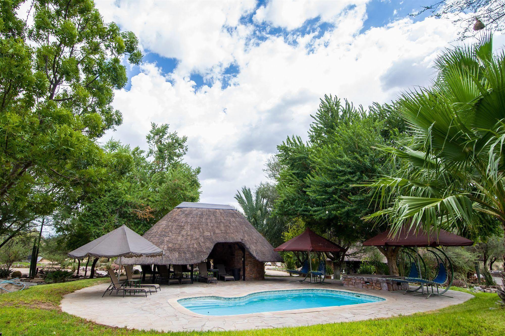 Etusis Lodge Usakos Kültér fotó